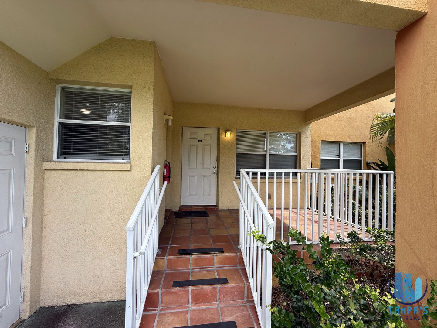 Clearwater Apartment: 1355 Drew St