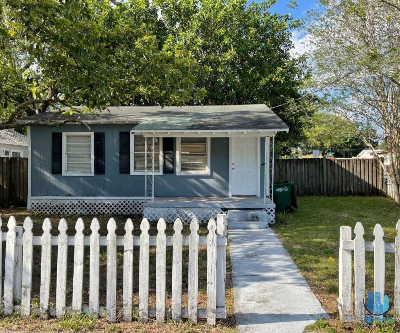 Tampa House: 3118 E 33rd Ave