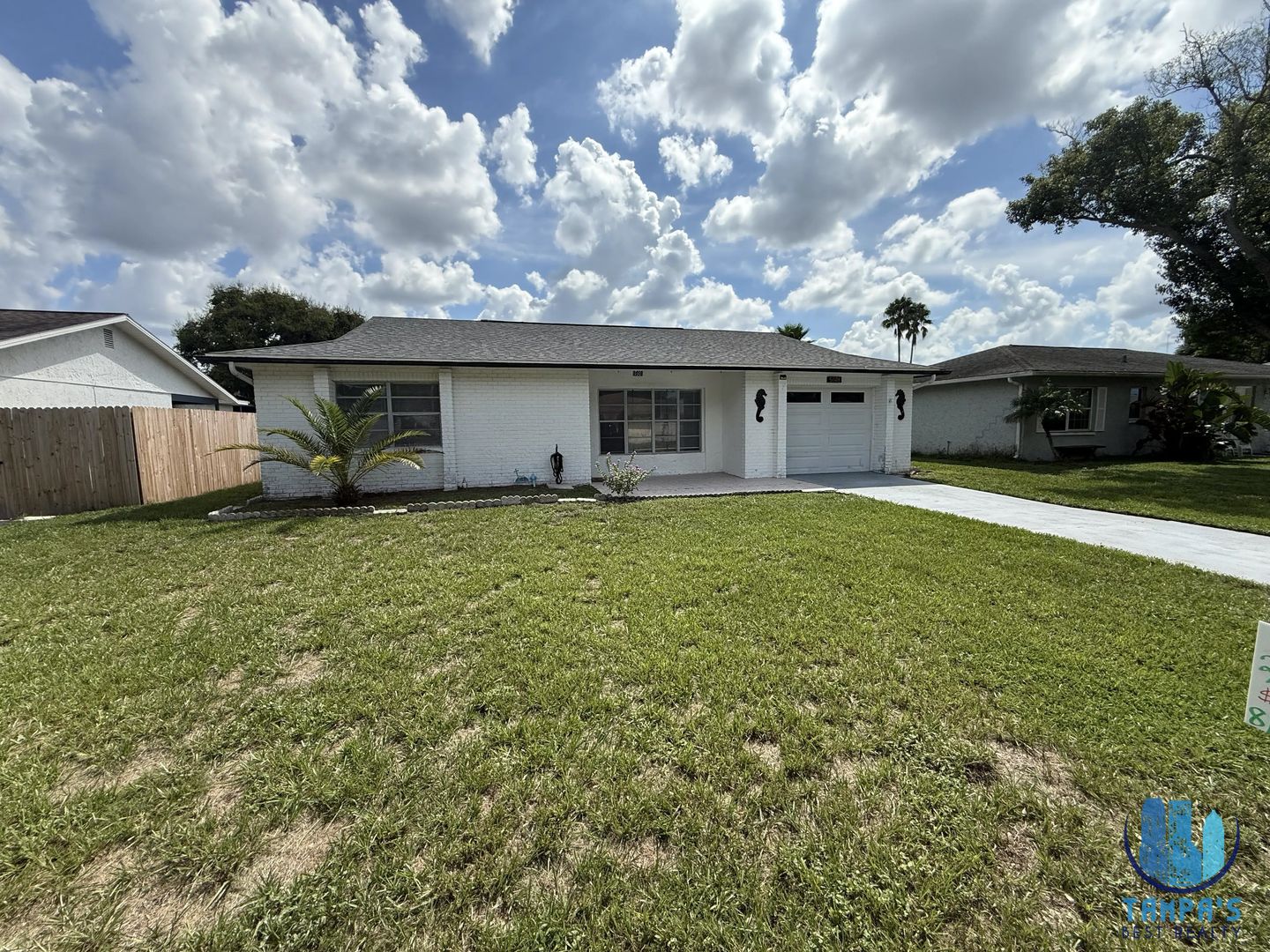 New Port Richey House: 5048 Lillilea Ln