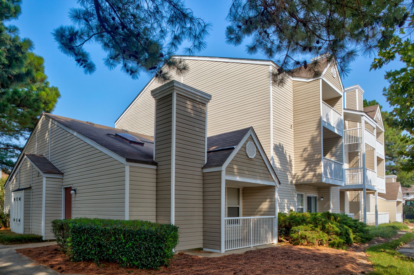 Chesapeake Apartment: 4152 Prindle Court