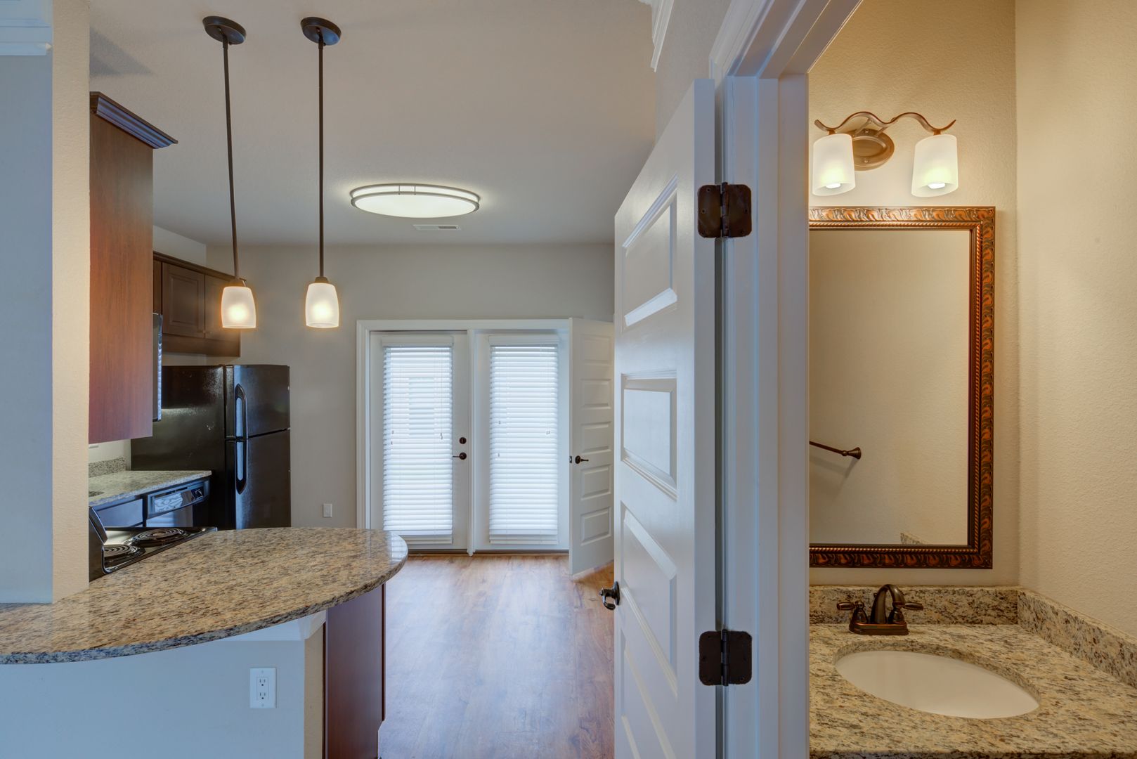 Yorktown Townhome: 101 Cheshire Street