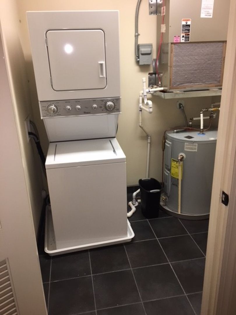 Portsmouth Apartment: 714 King Street