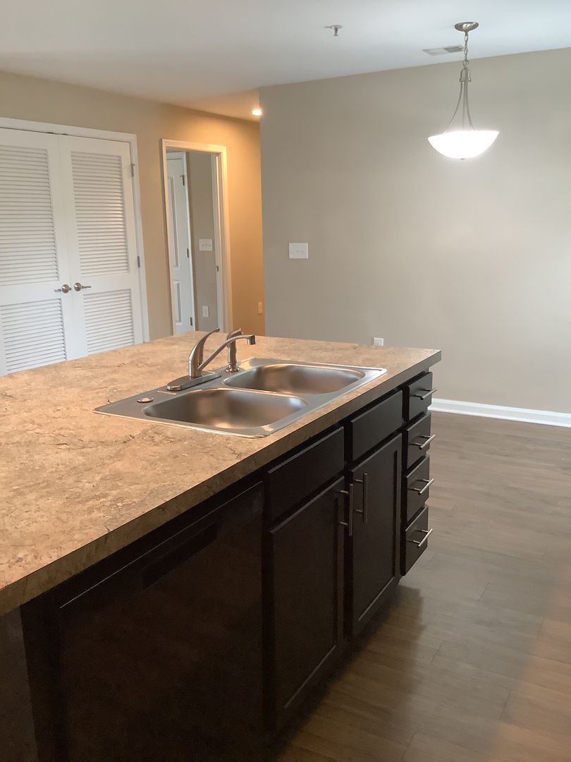 Chesapeake Apartment: 4152 Prindle Court