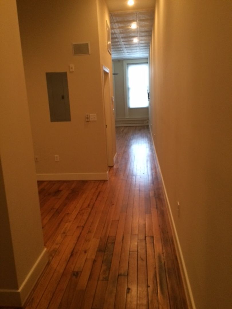 Portsmouth Apartment: 714 King Street