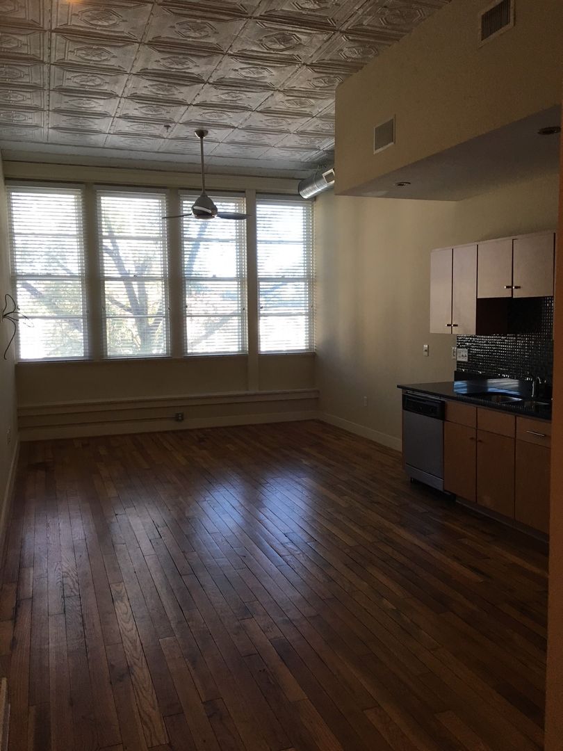 Portsmouth Apartment: 714 King Street
