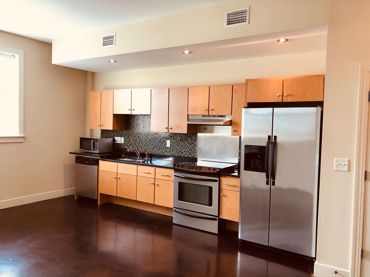 Portsmouth Apartment: 714 King Street