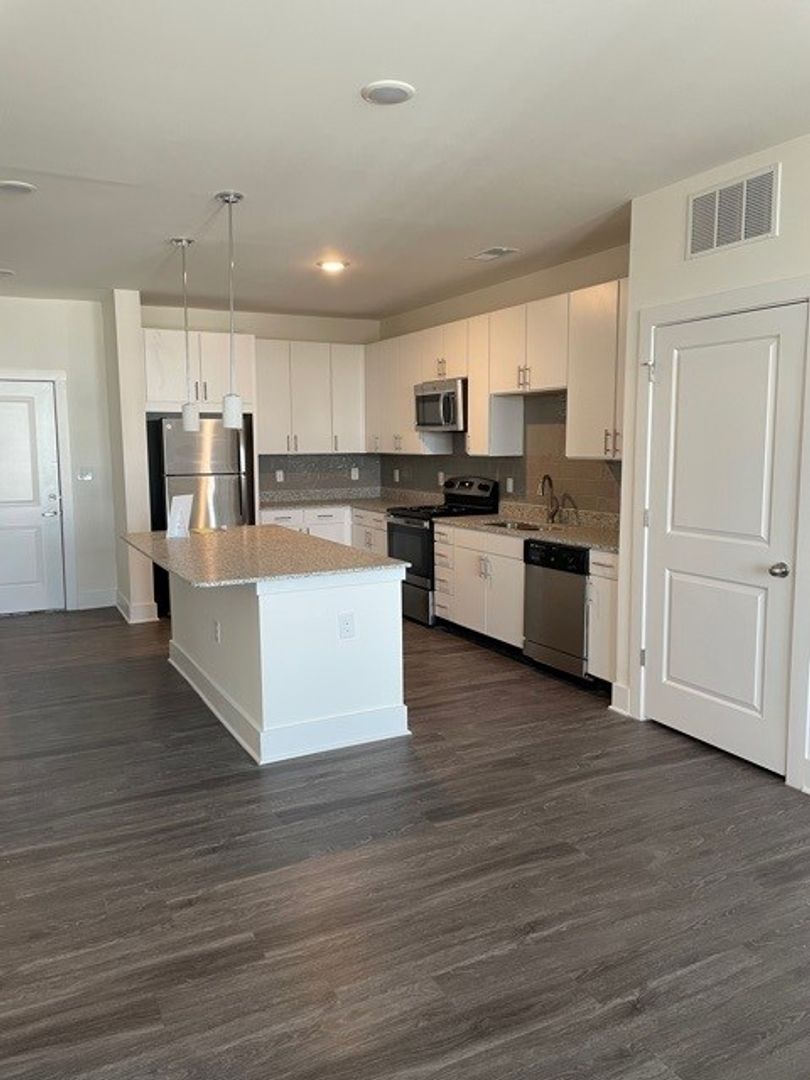 Norfolk Apartment: 719 E. Ocean View Ave