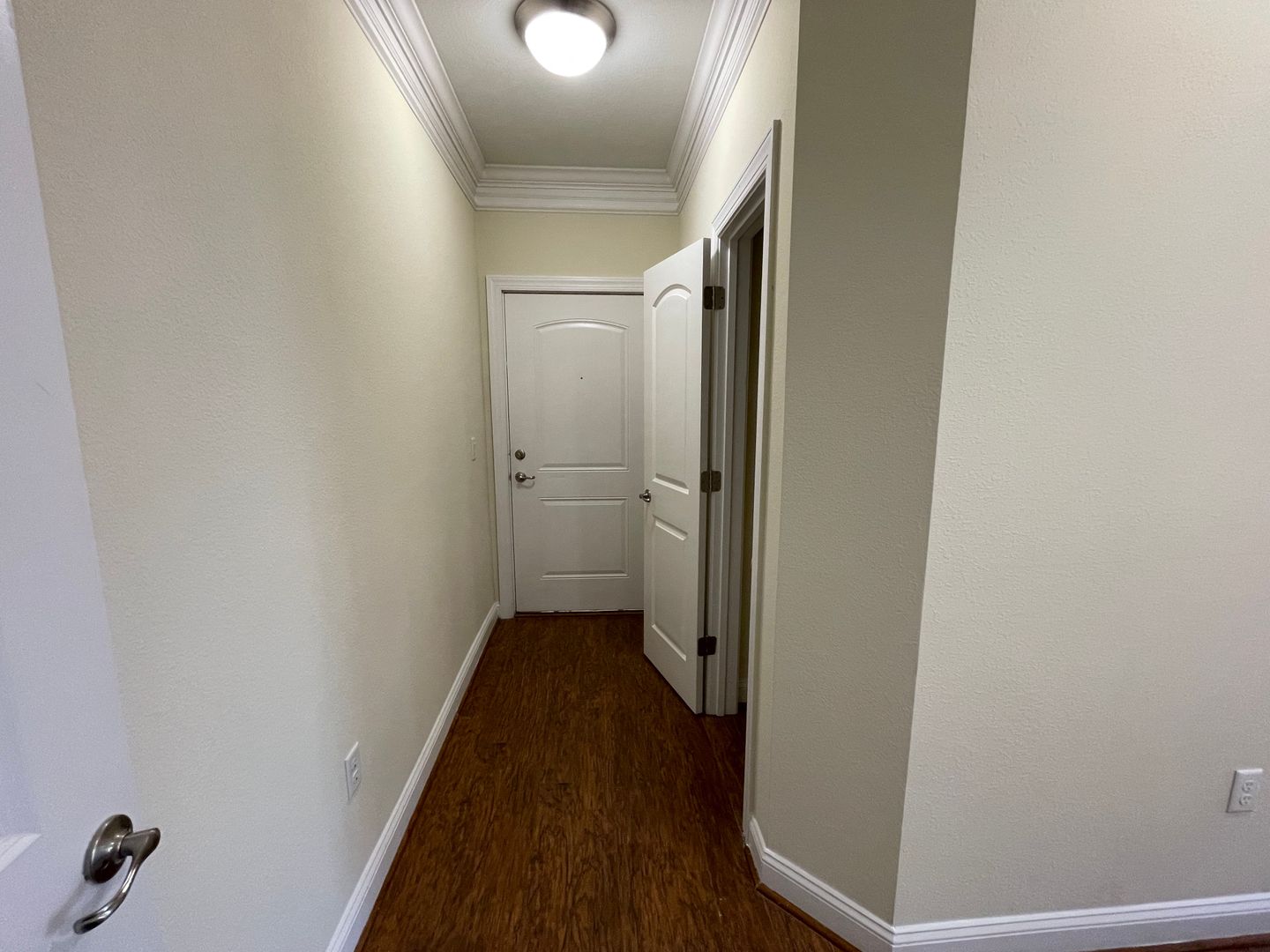 Virginia Beach Apartment: 4884 Travertine Ave