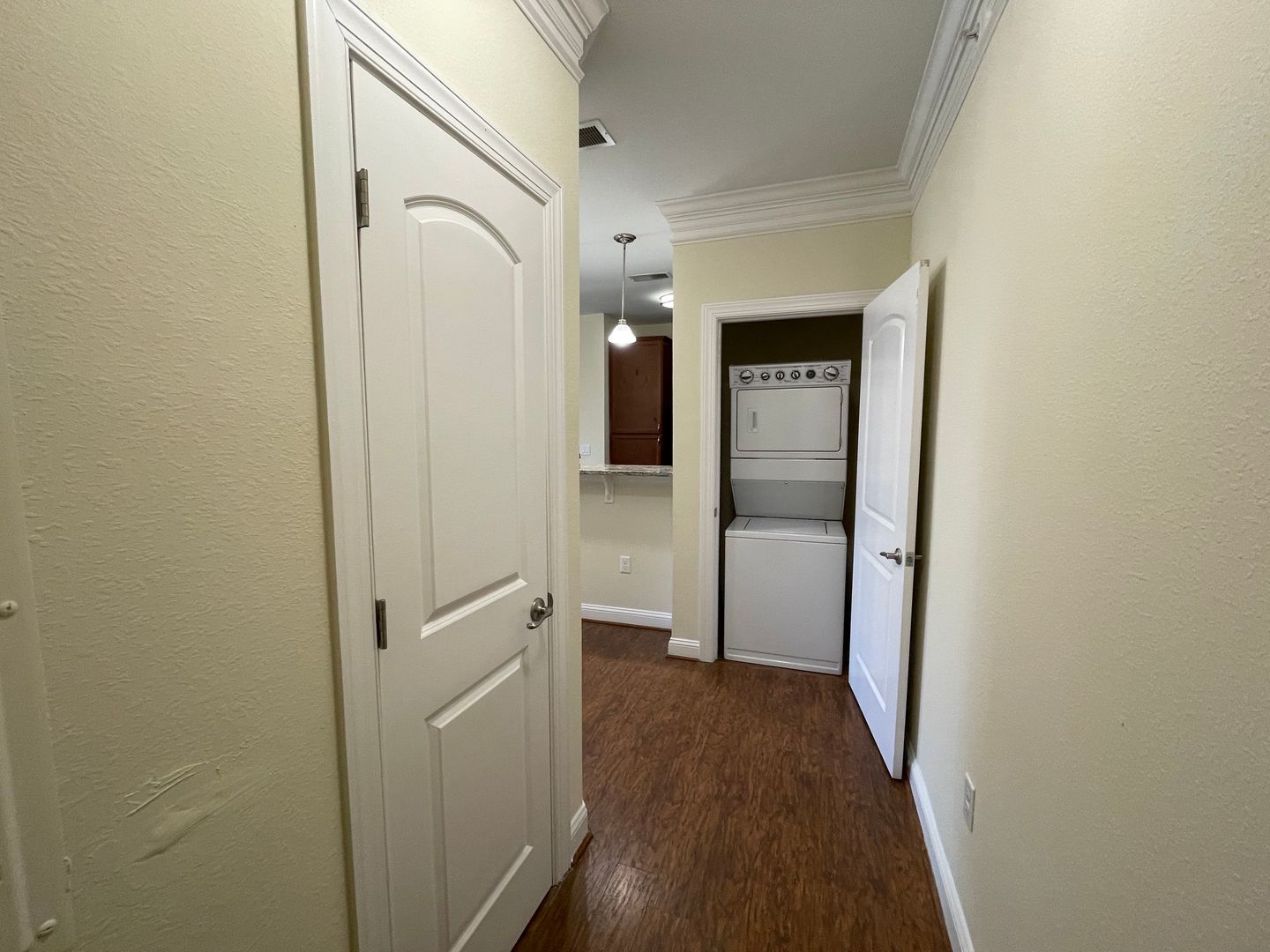 Virginia Beach Apartment: 4884 Travertine Ave