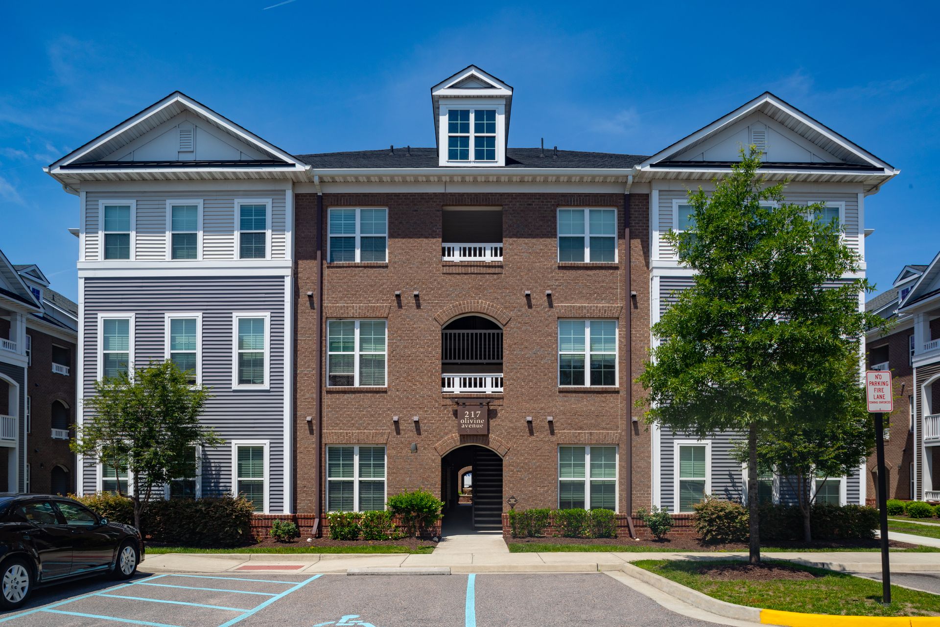 Virginia Beach Apartment: 4884 Travertine Ave