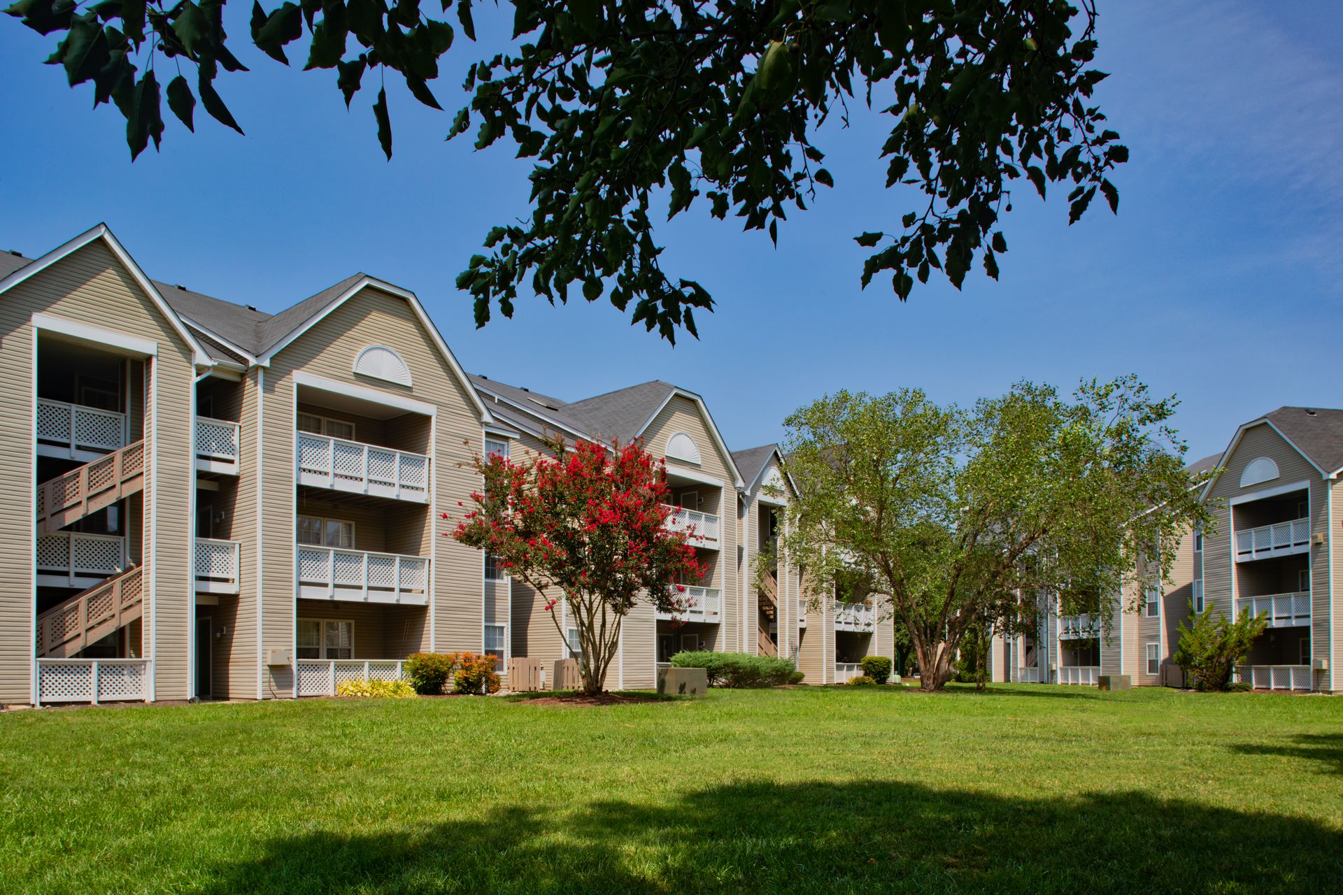 Newport News Apartment: 702 Bellow Way