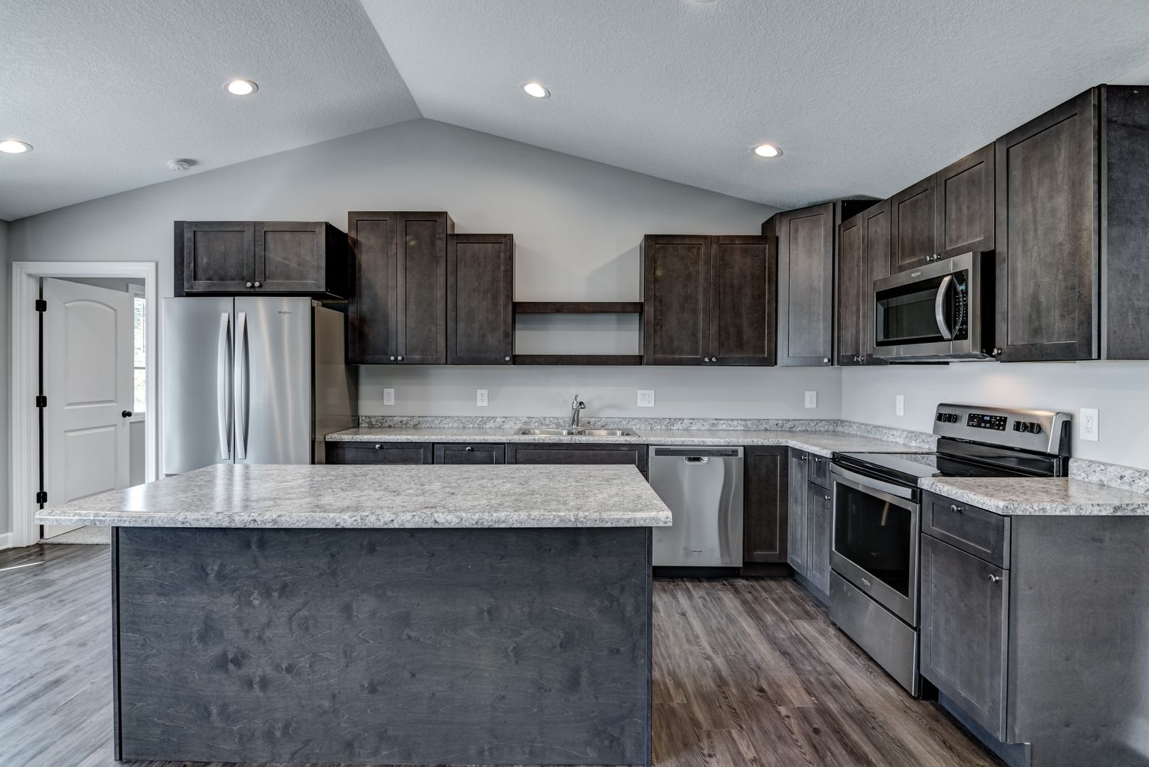 New Richmond Townhome: 600-B West 9th Street