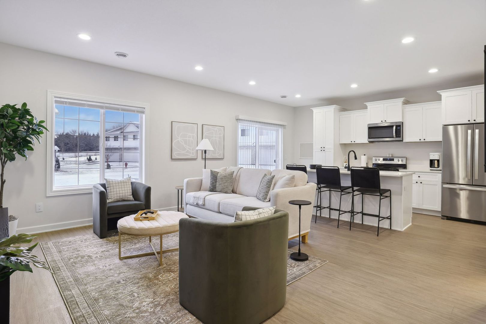 Roberts Townhome: 623 Ashton Street