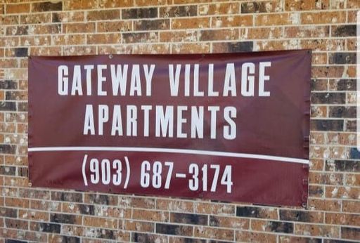 WASKOM, TX - 2 BED + 1 BATH APARTMENT - UPSTAIRS
