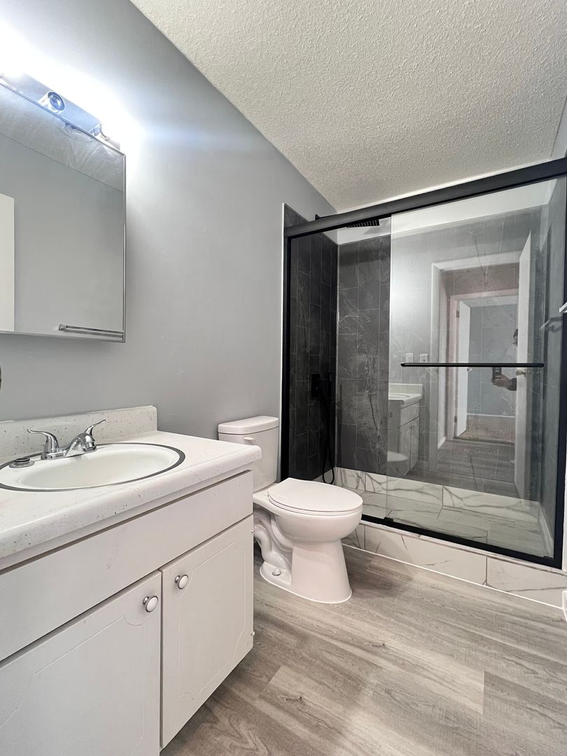 davenport Apartment: 3544 Kimberly Downs Rd