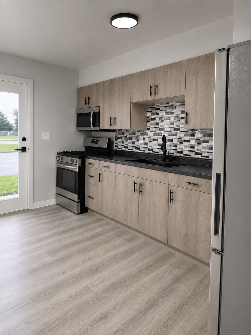 East Moline Apartment: 921 Ave of the Cities
