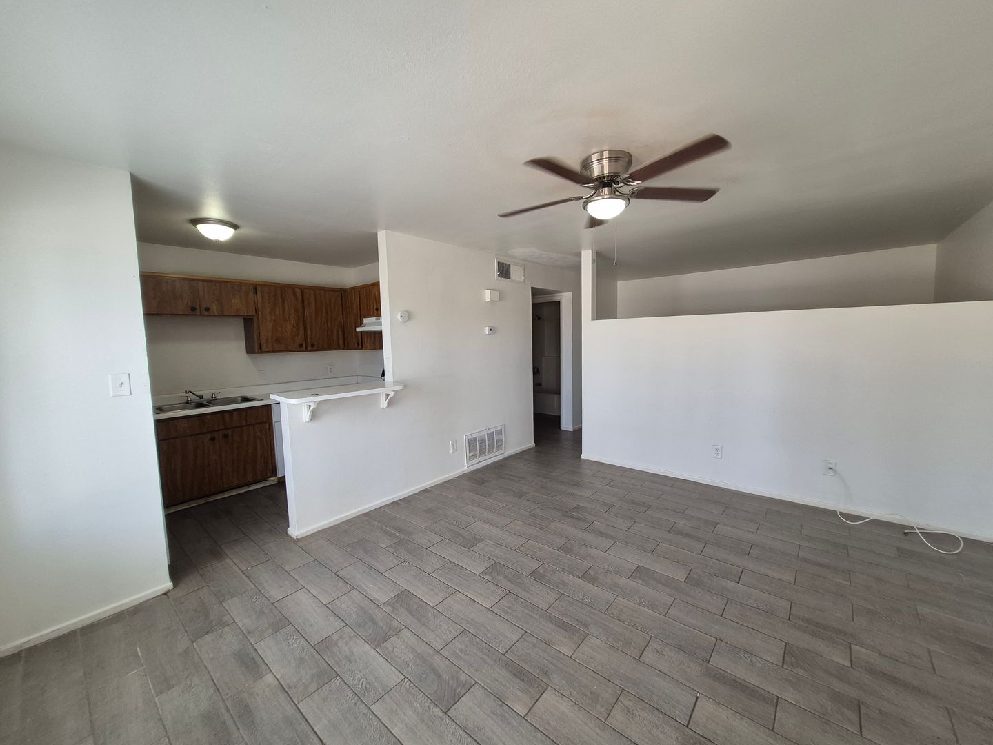 Yuma Apartment: 248 S. Ave B