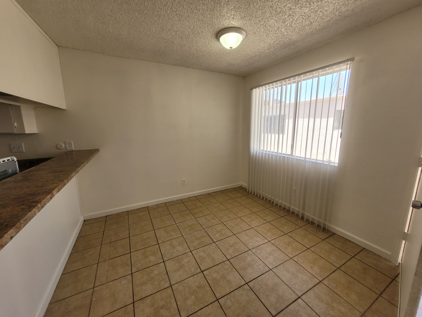 Yuma Apartment: 2621 s Virginia Dr