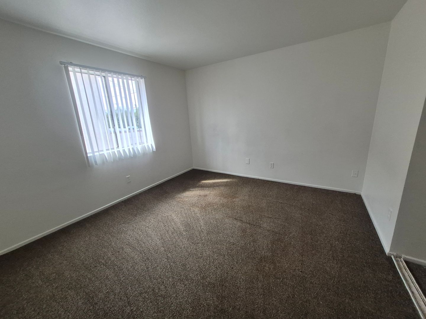 Yuma Apartment: 266 S 6th Ave