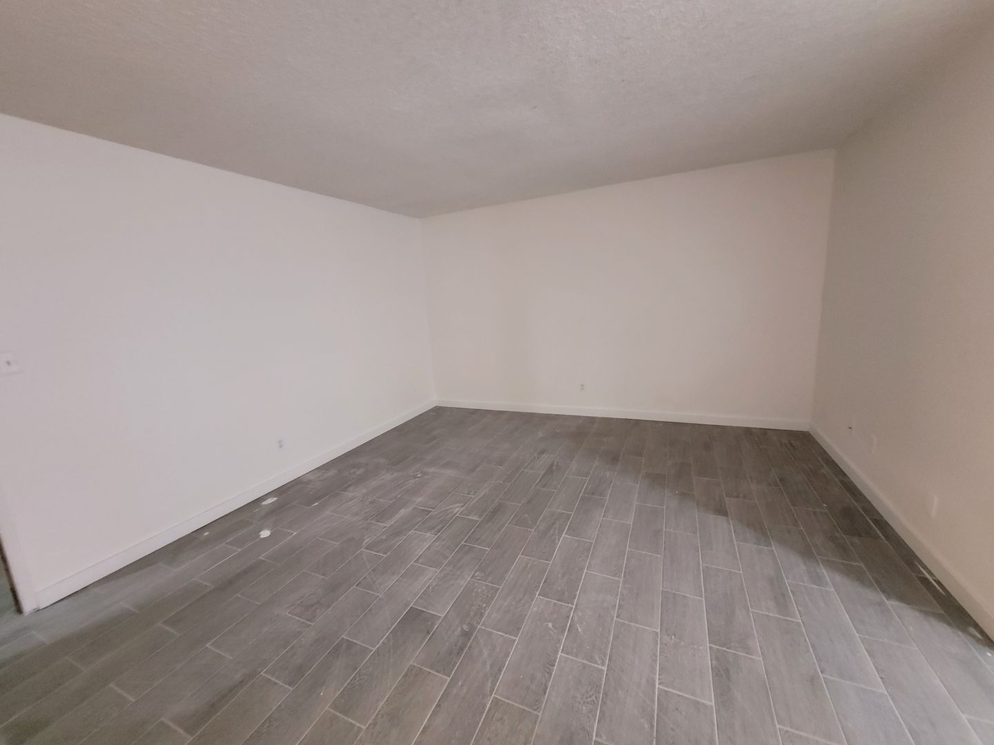 Yuma Apartment: 2621 s Virginia Dr