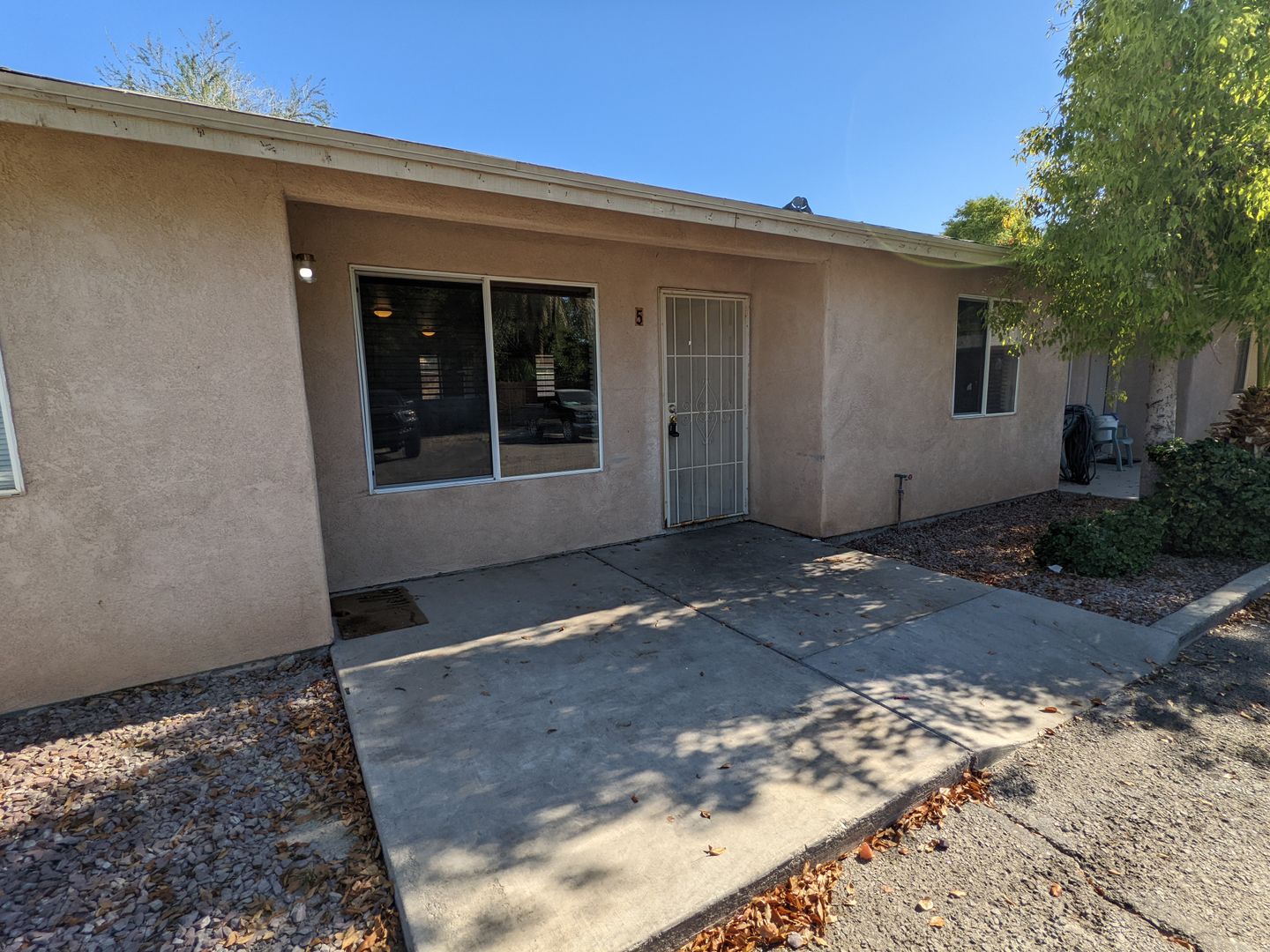 Yuma Apartment: 530 s Magnolia Ave