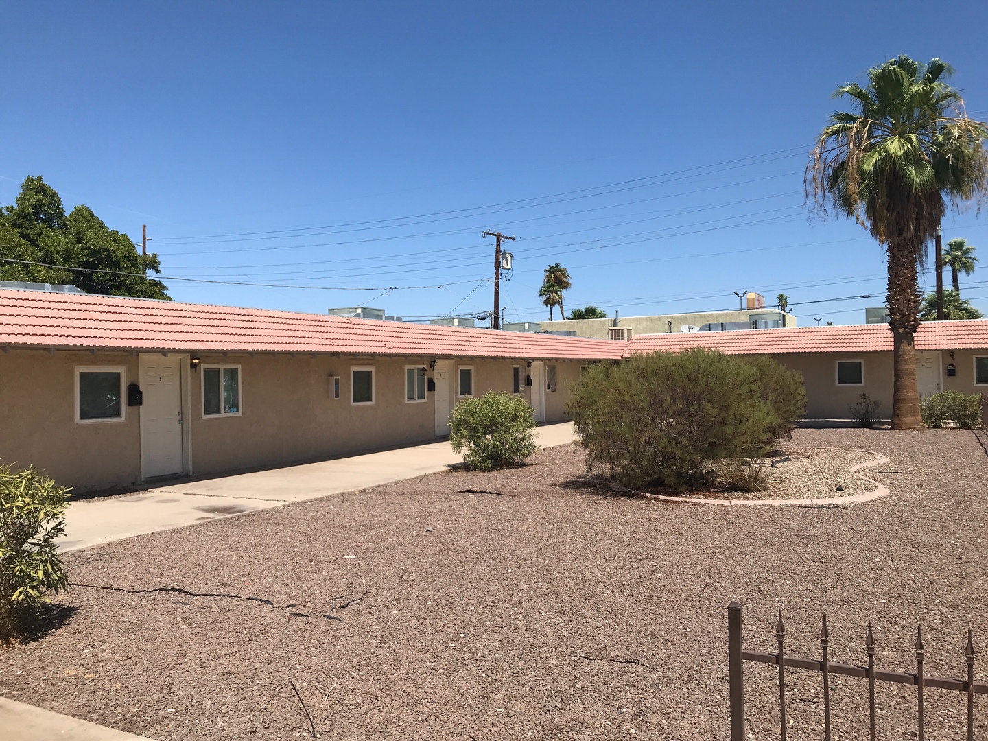 Yuma Apartment: 2430 S 5th Ave