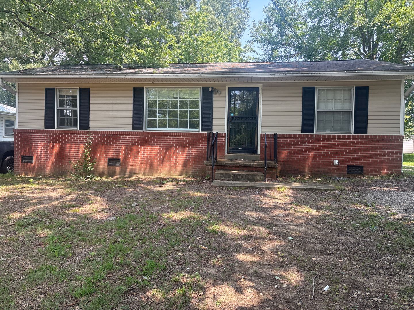 Milan House: 5032 Anderson St.