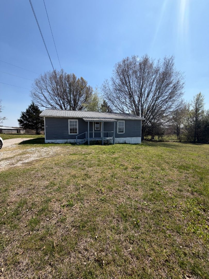 Gadsden Apartment: 17600 Highway 79