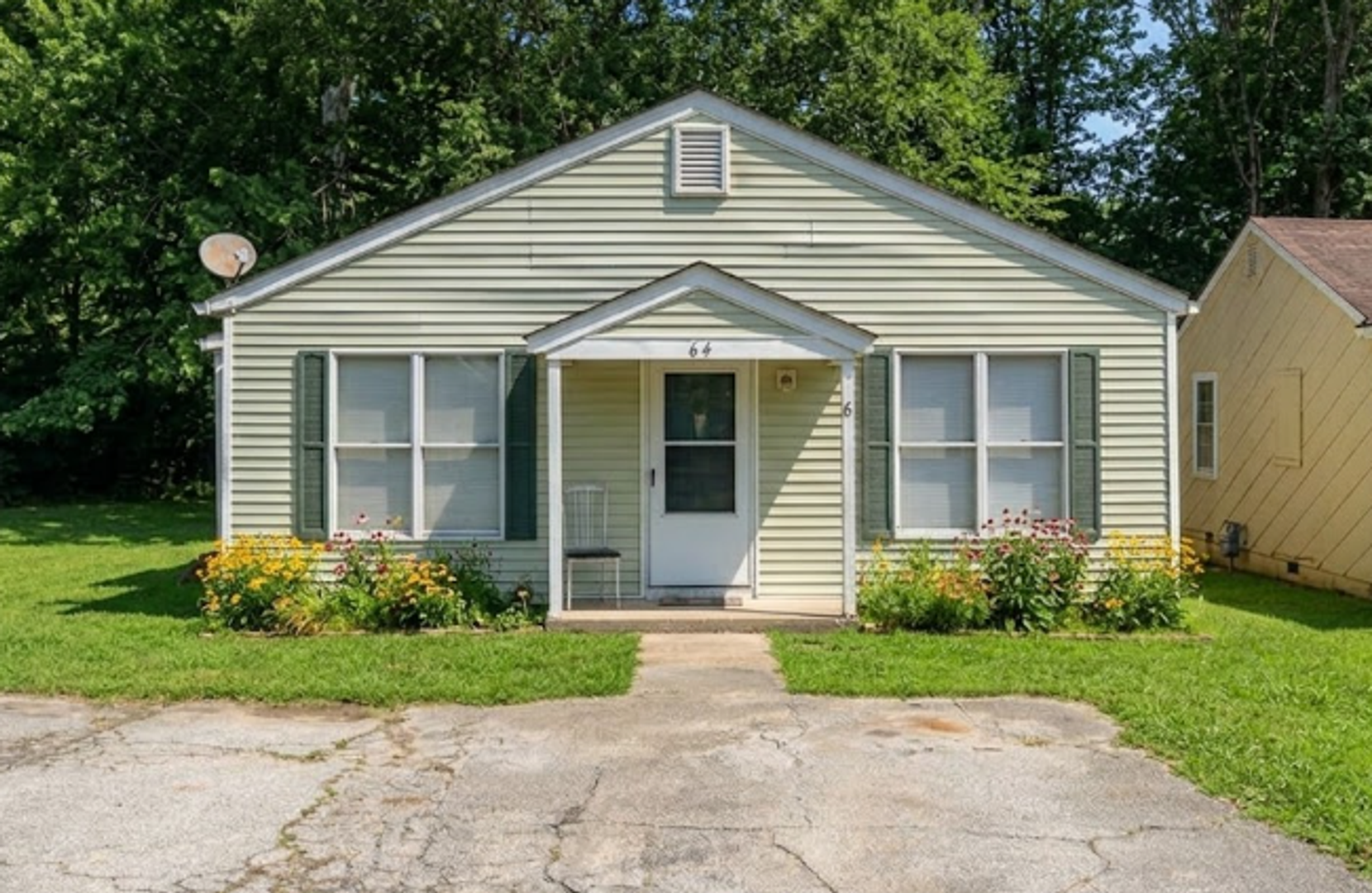 Jackson House: 44 Monroe Ave