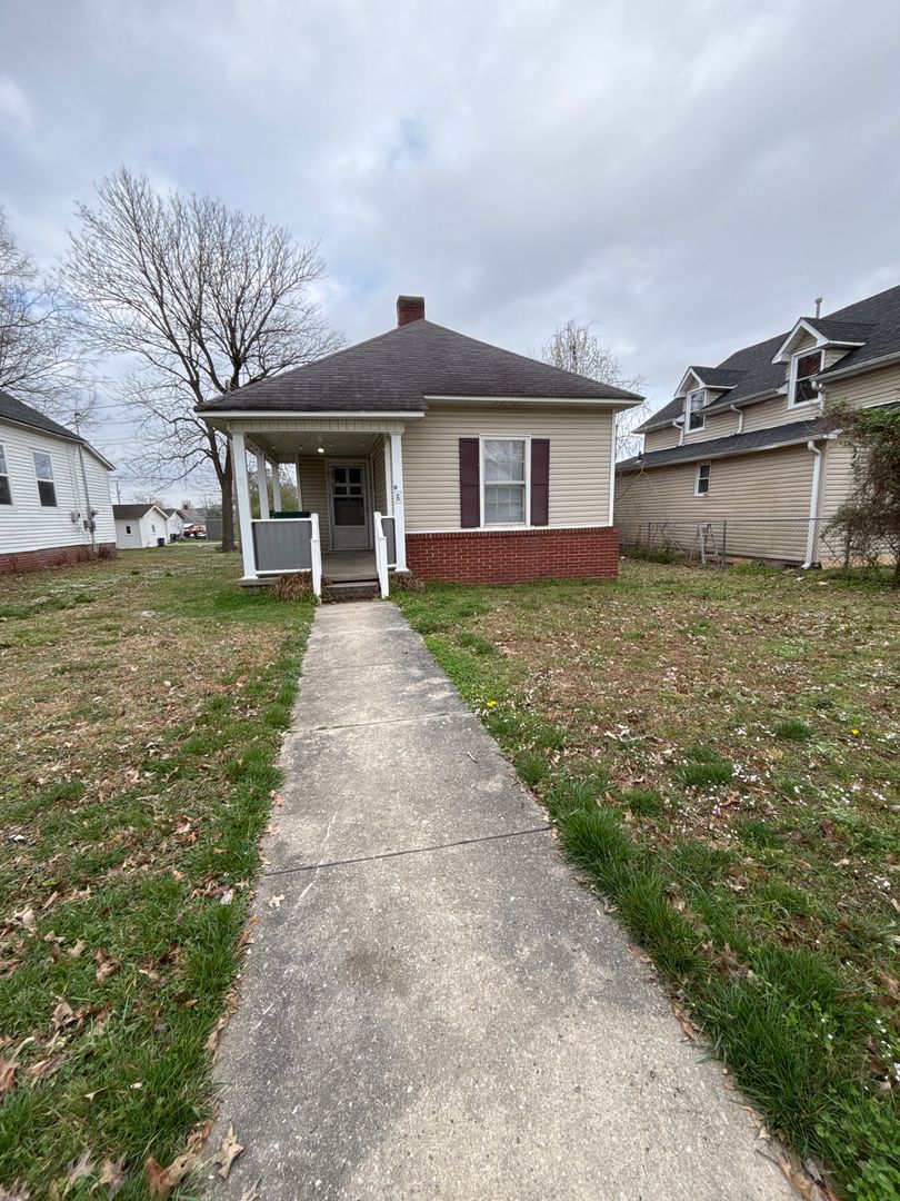 Jackson House: 6  4Th Street