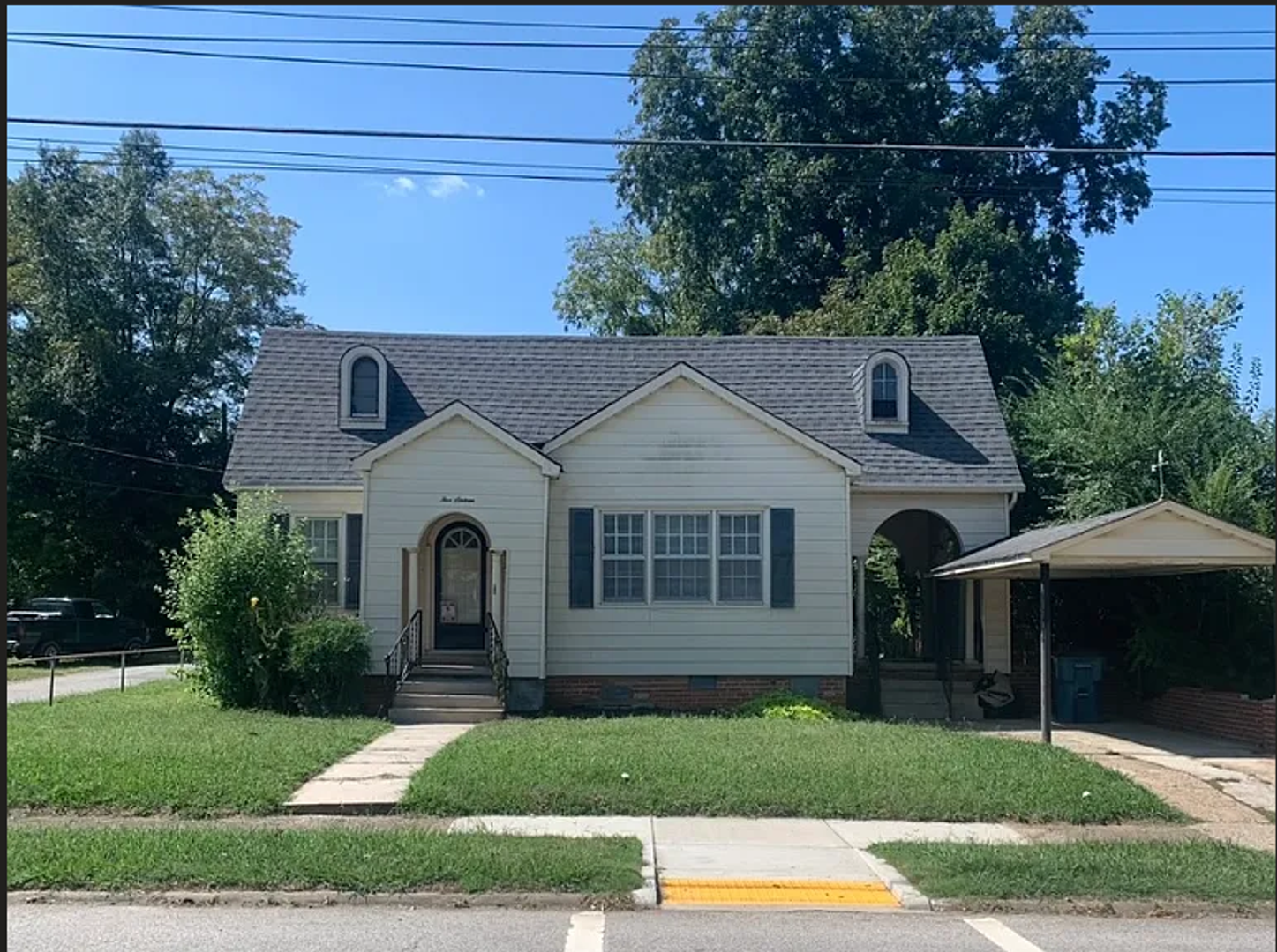 Trenton House: 516 S Church St