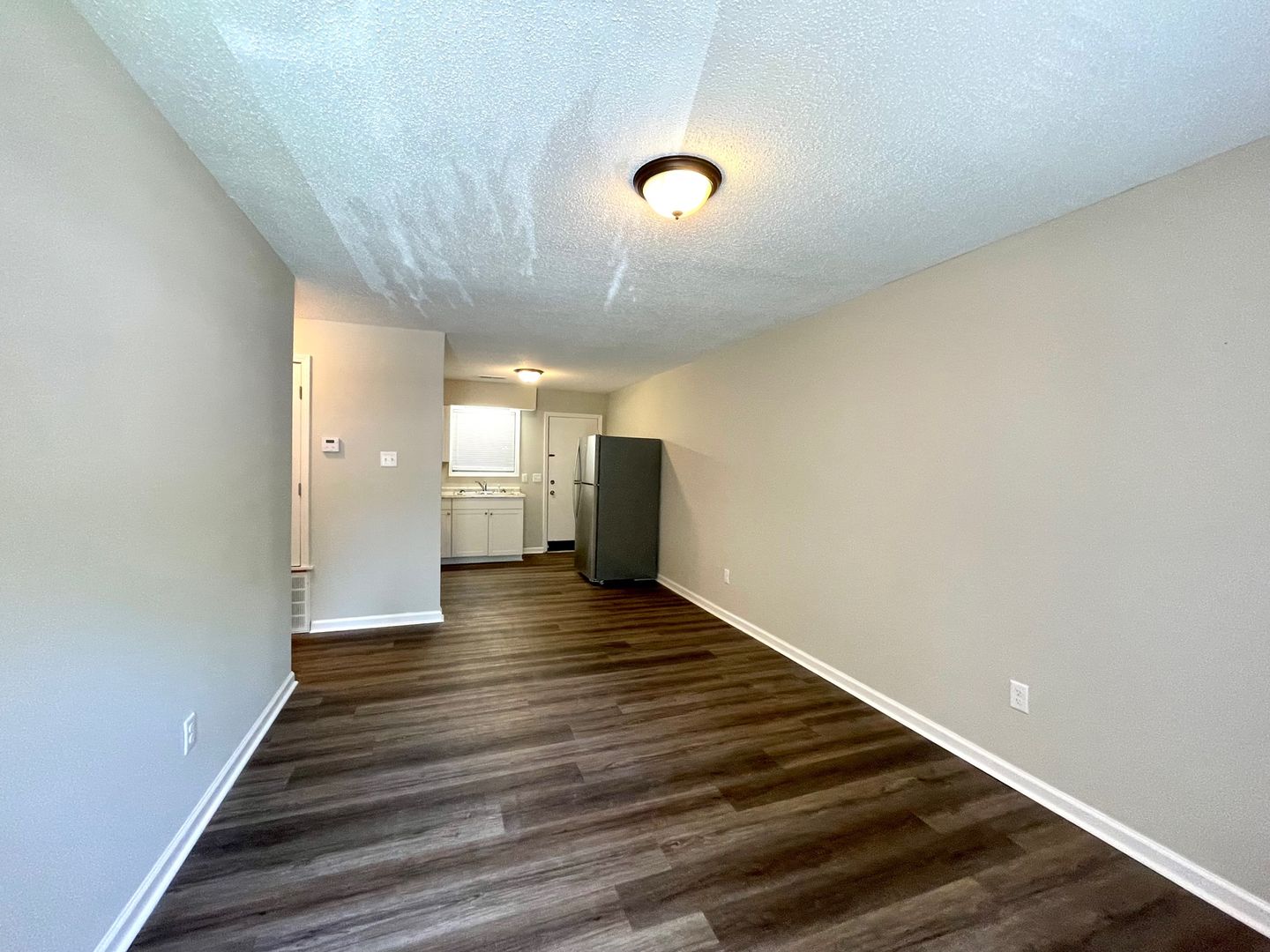 Jackson Apartment: 570 Lambuth Blvd.