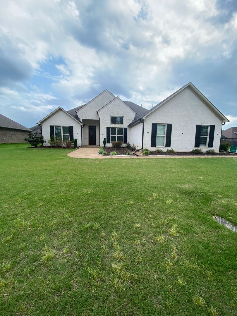 Jackson House: 60 Doe Valley