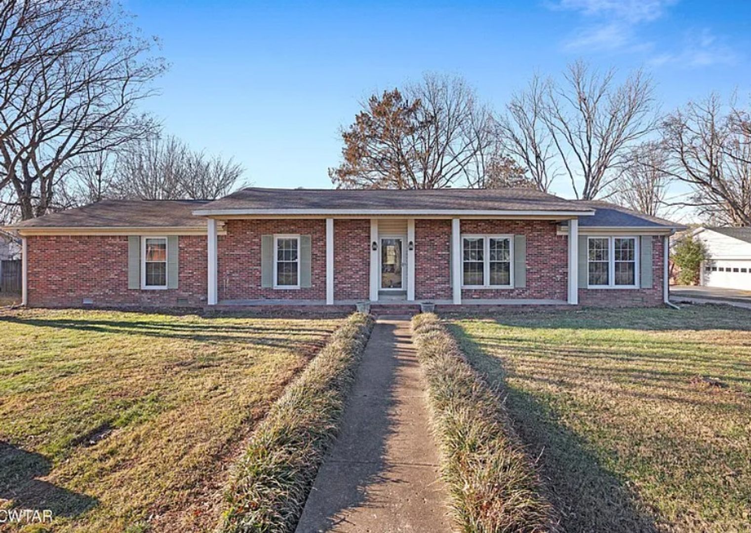 Jackson House: 31 Belle Haven Cv