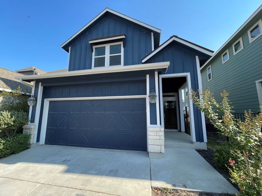 Beautifully Maintained Plum Creek Home in Gated Section! – photo 1