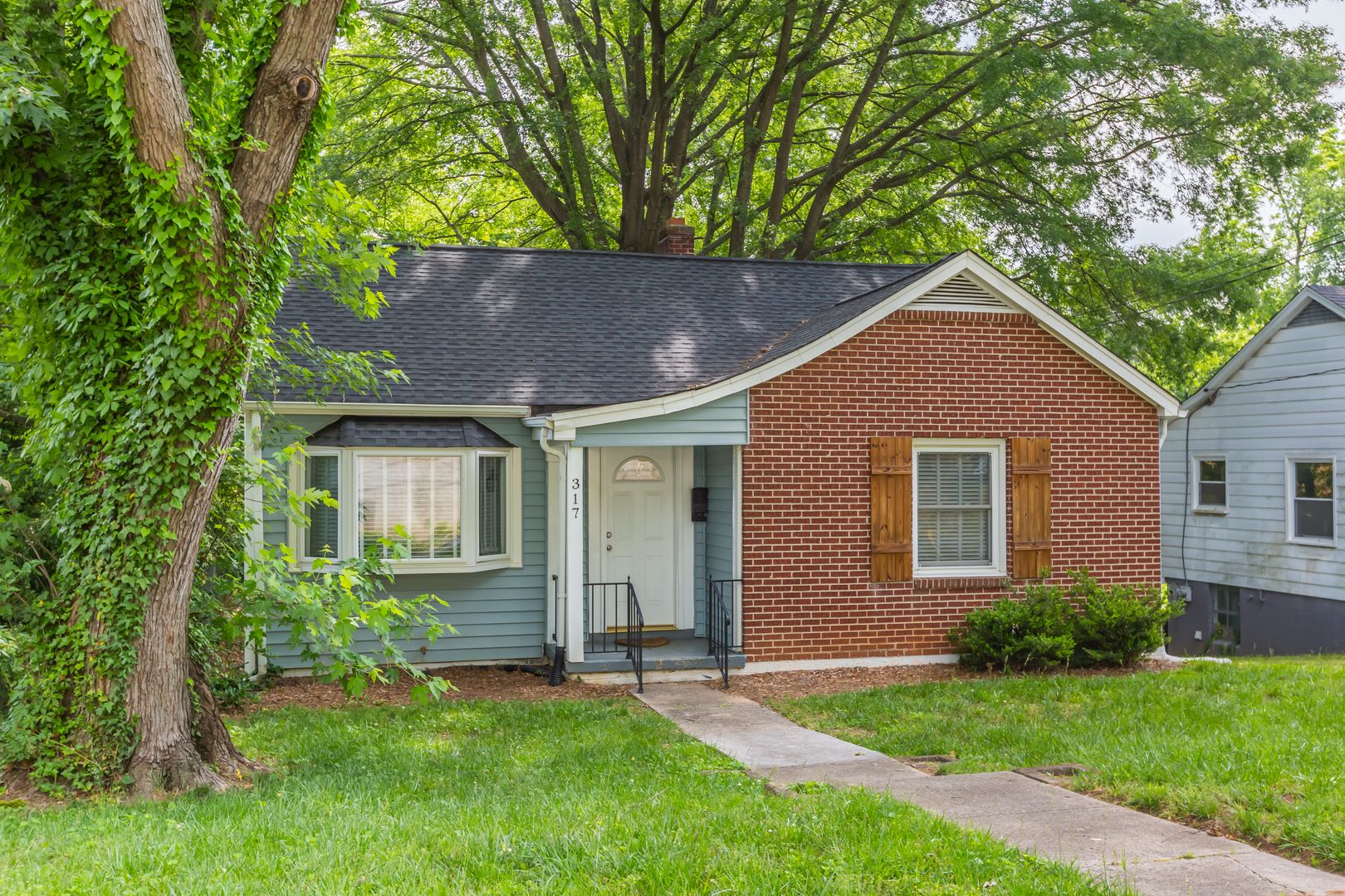 Winston-Salem House: 317 Crafton St
