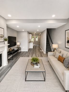 1753 S Taylor St, Philadelphia, PA 19145
