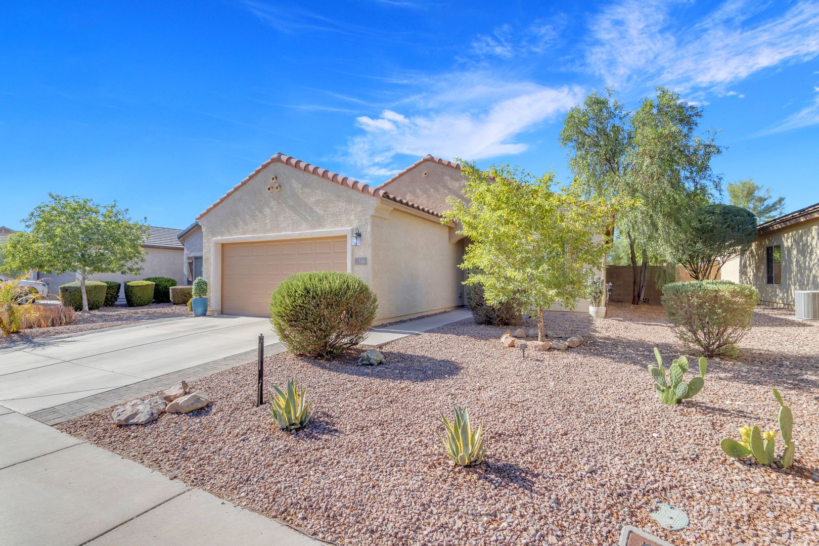 Florence House: 7566 West Congressional Way