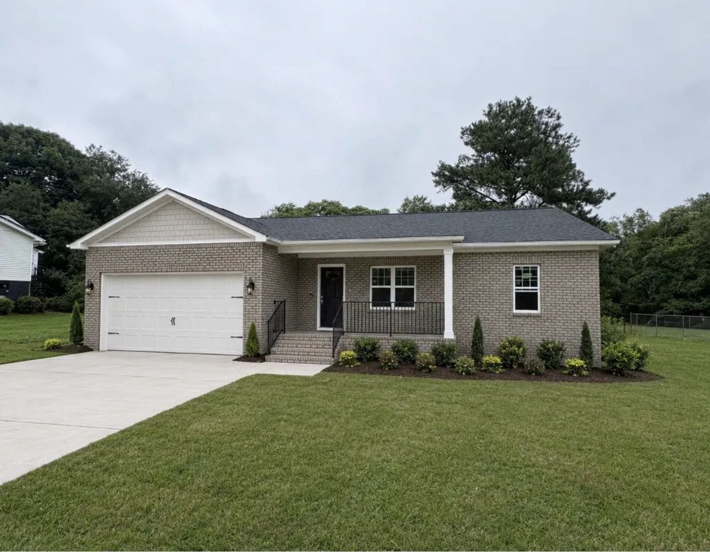 Winston Salem House: 2495 Griffith Rd
