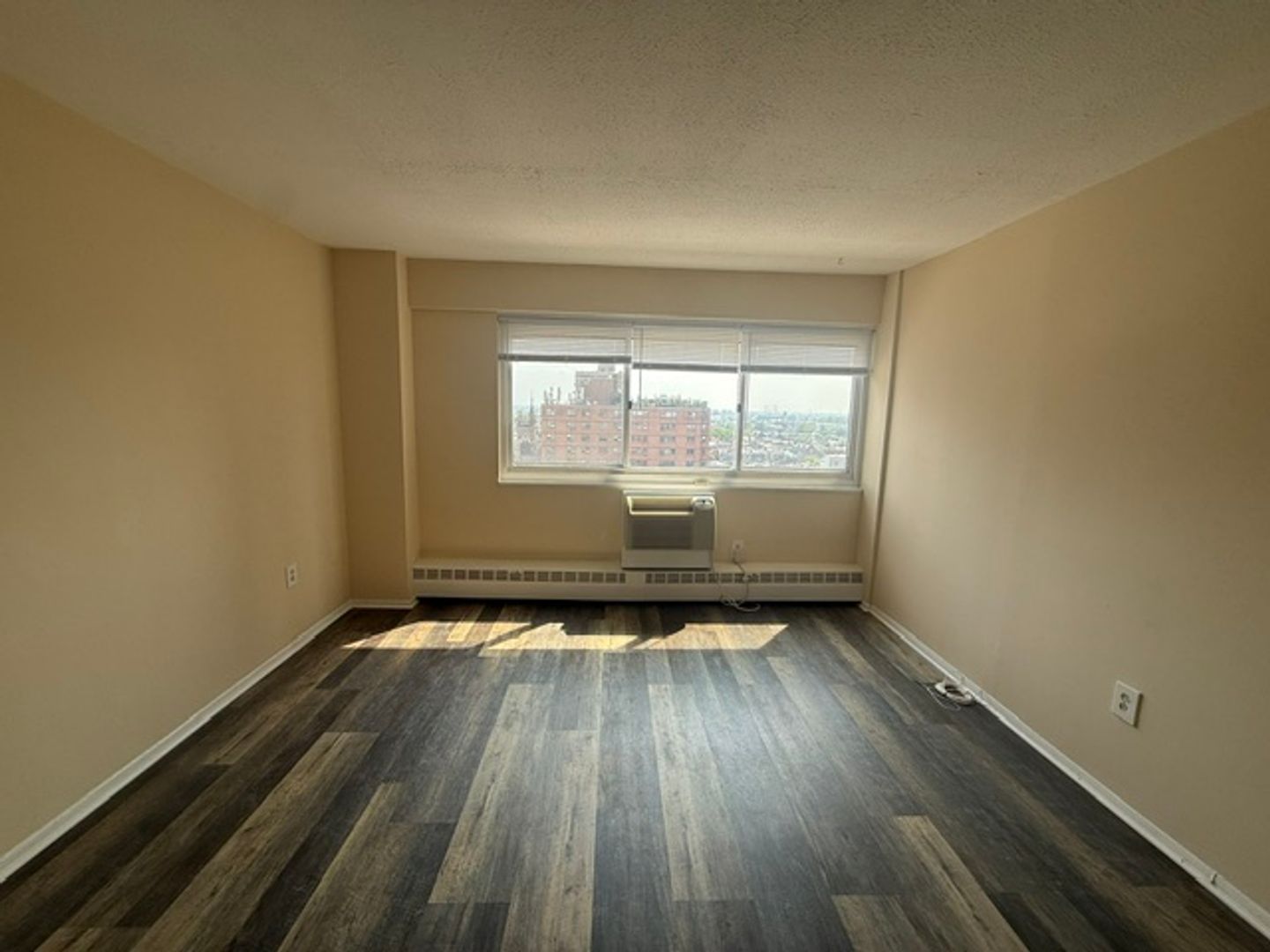 Philadelphia House: 2101 Chestnut Street