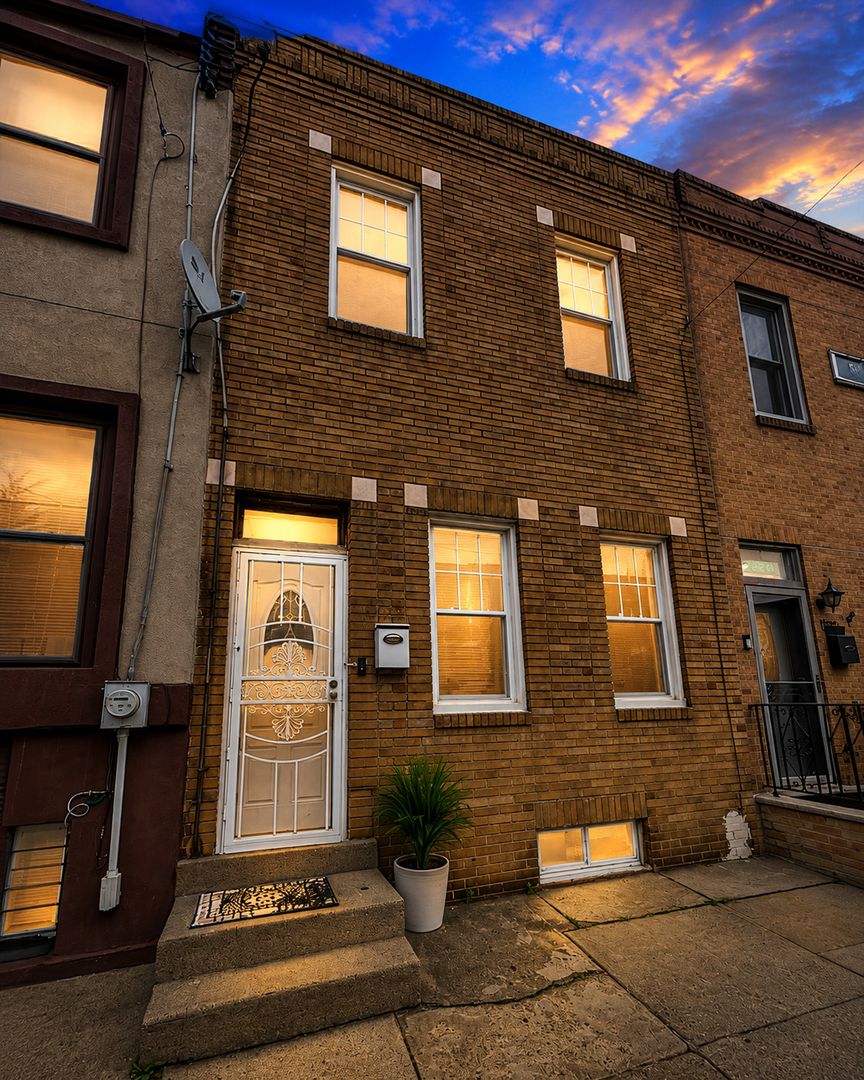 Philadelphia House: 1805 S 20th St