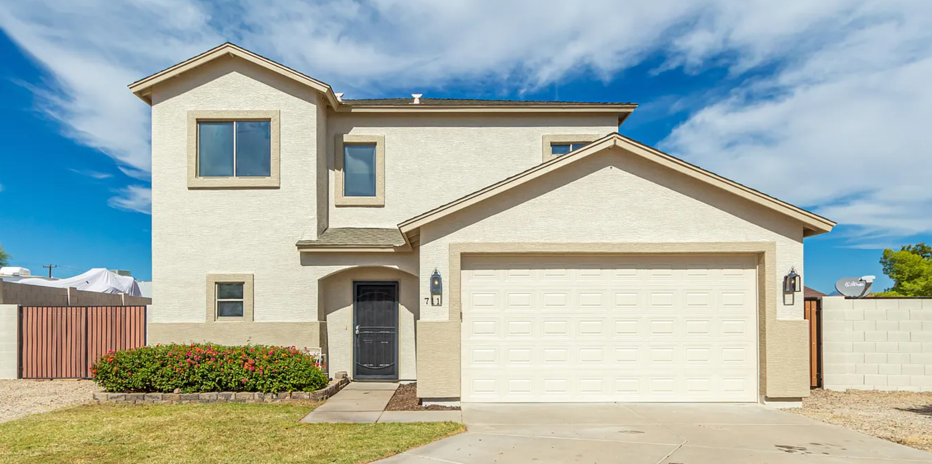 Apache Junction House: 711 South Paustian Circle