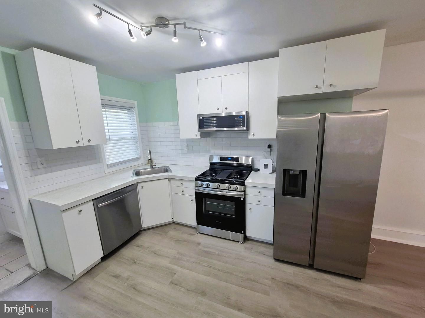 Philadelphia House: 4814 Knox Street