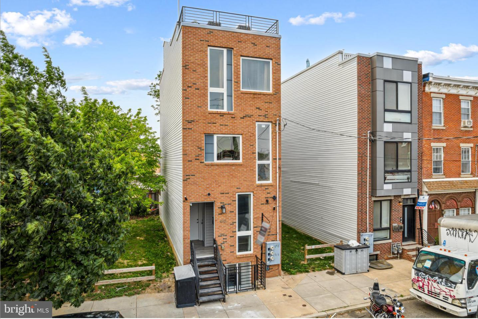 Philadelphia Apartment: 435 W Berks St