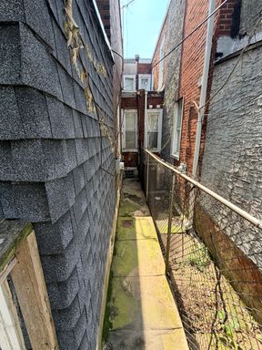 Listing photo thumbnail