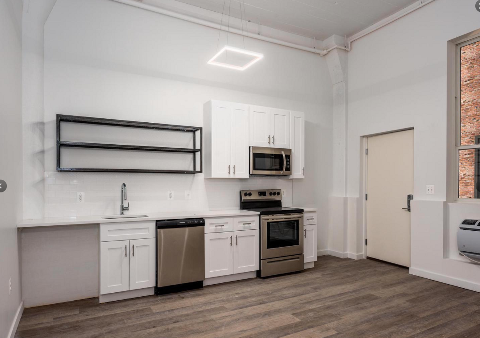 Philadelphia Apartment: 1201 Jackson St.