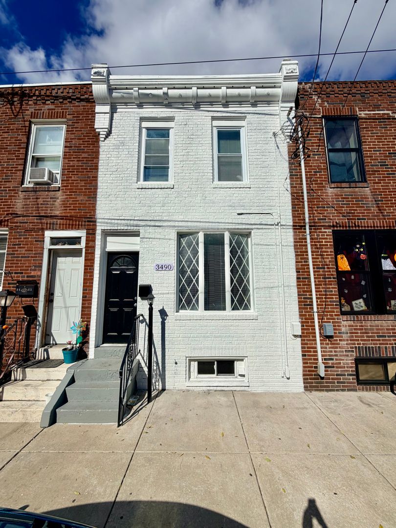 Philadelphia House: 3490 Weikel Street