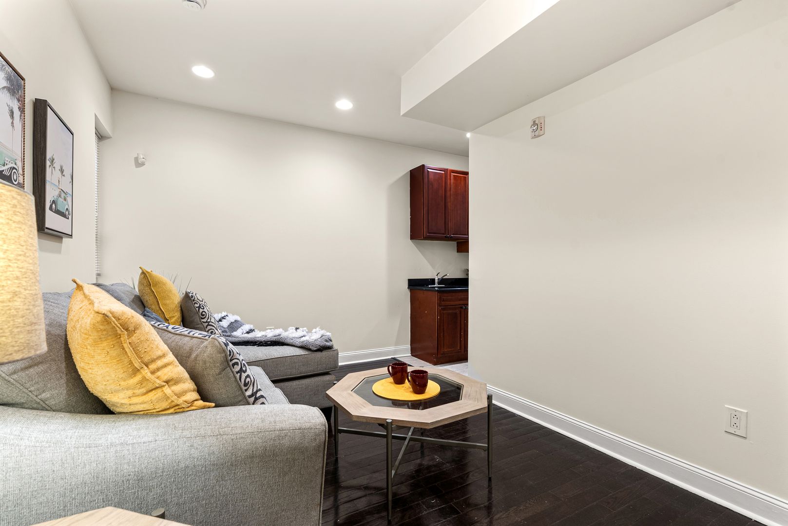 Philadelphia Apartment: 1802 North 16th Street