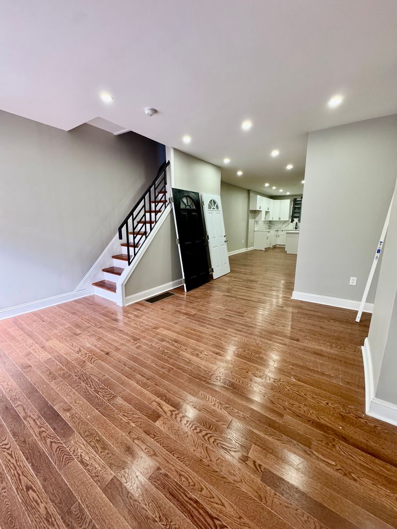 Philadelphia House: 2129 North Natrona Street (f/s)