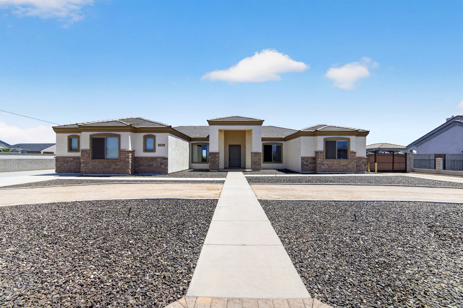 San Tan Valley House: 5317 East Lonesome Dove Trail
